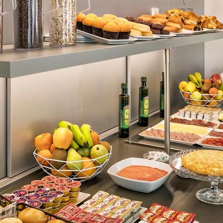 B&B Hotel Granada Estacion Ngoại thất bức ảnh