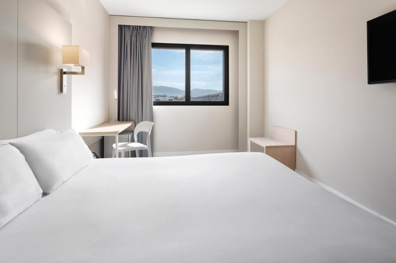 B&B Hotel Granada Estacion Ngoại thất bức ảnh